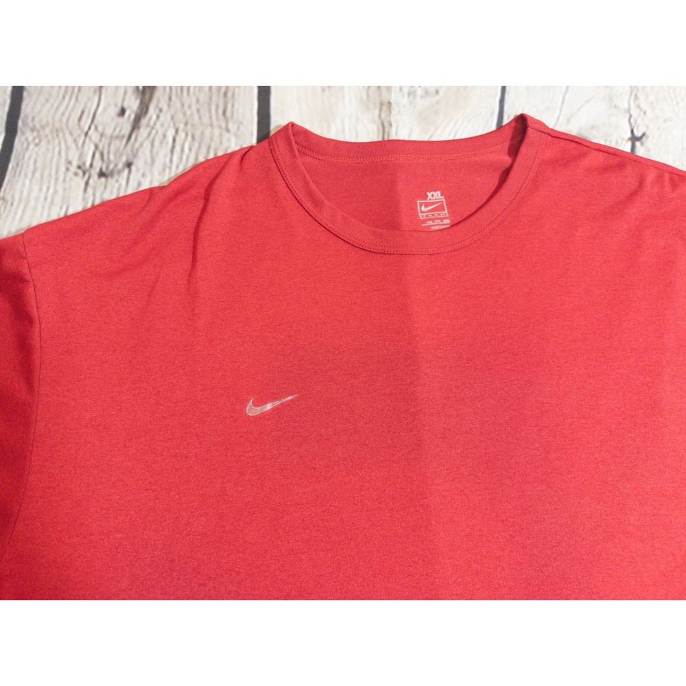 Nike T-Shirt Mens XXL Red Nike Fit Short Sleeve Performance Athletic Swoosh - Picture 2 of 6